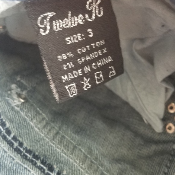 Twelve K Size 3 Dark Jeans with Decals - Picture 4 of 4